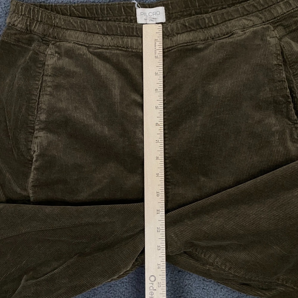 Pilcro Wide-Leg Velvet Crop Pants in Olive Brown - Picture 7 of 8